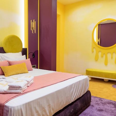 Vilacrosse Boutique Inn Bukares Bagian luar foto