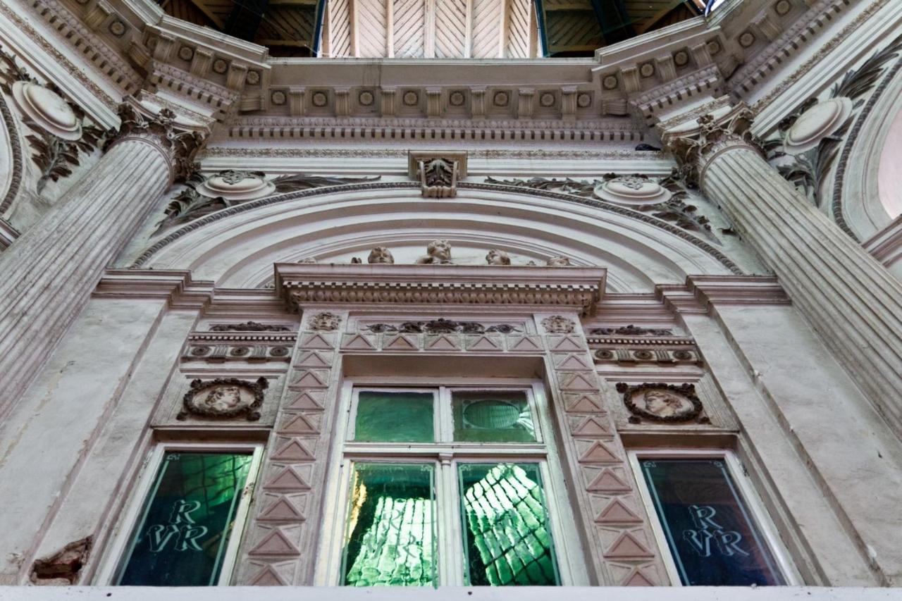 Vilacrosse Boutique Inn Bukares Bagian luar foto