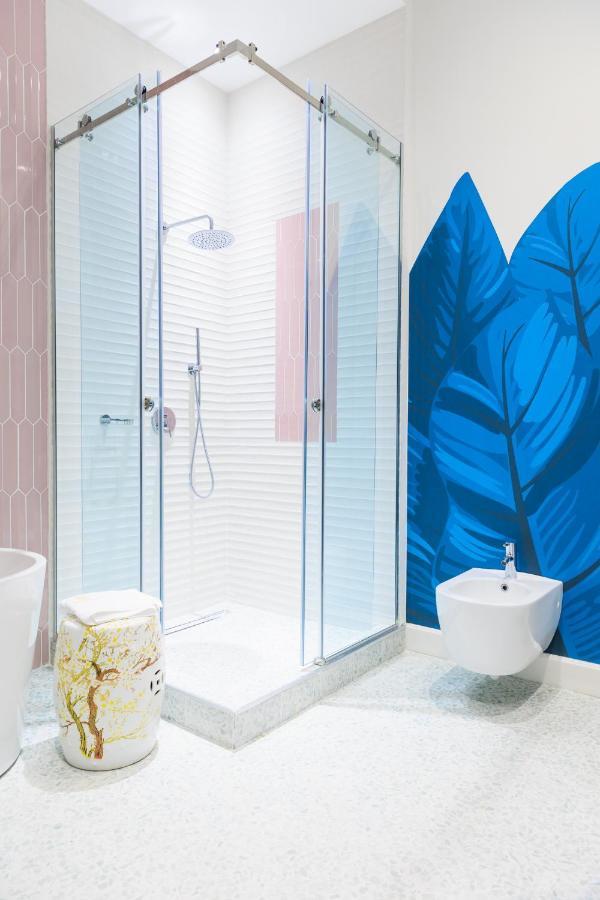 Vilacrosse Boutique Inn Bukares Bagian luar foto