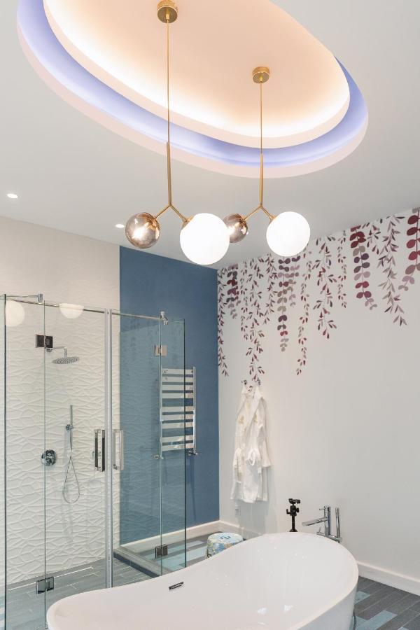 Vilacrosse Boutique Inn Bukares Bagian luar foto
