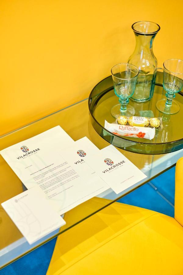 Vilacrosse Boutique Inn Bukares Bagian luar foto