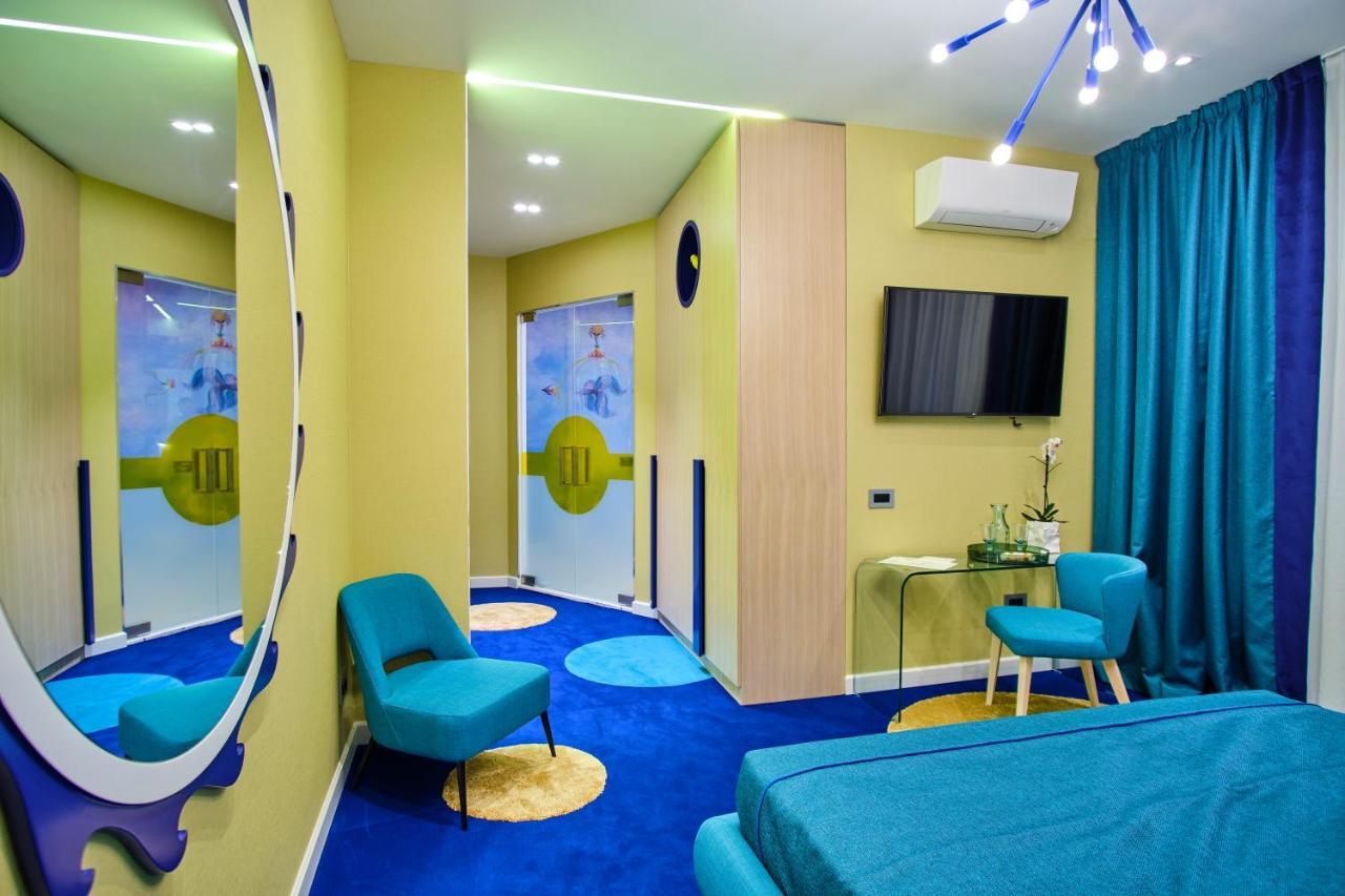 Vilacrosse Boutique Inn Bukares Bagian luar foto