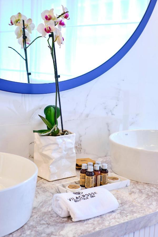 Vilacrosse Boutique Inn Bukares Bagian luar foto